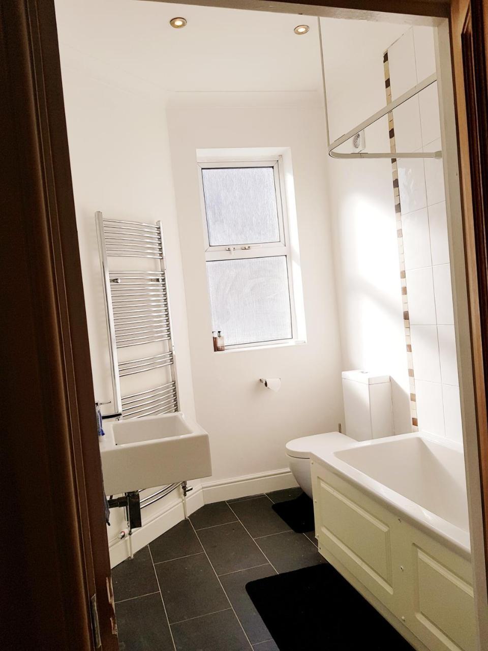 Cogie Abode Enfield Quarto foto